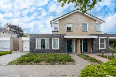 Woning Dirk Loef van Hornestr 10 Poederoijen