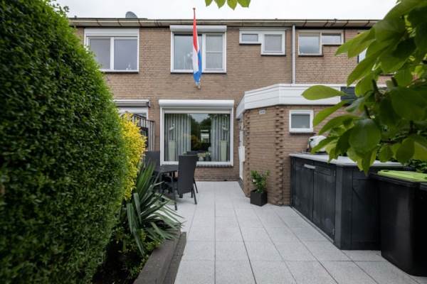 Woning Salamanderveen 306 Spijkenisse