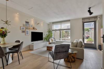 Woning Laan van Avant-Garde 384 Rotterdam