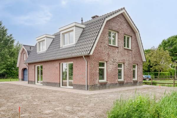 Woning Kerkesteeg 8A Hellouw