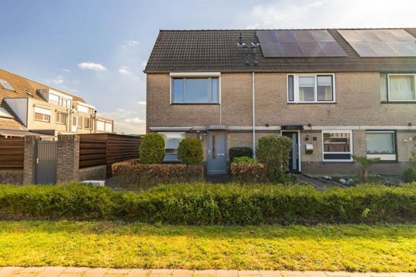 Woning Gamanderberg 2 Roosendaal