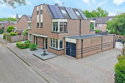 Woning Andries van Altenalaan 52 Hooglanderveen