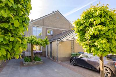 Woning Westbroekerweg 127 Velserbroek