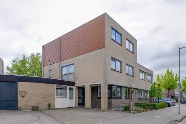 Woning Abraham de Haanstraat 8 Amsterdam