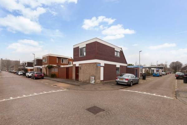 Woning Nieuwemeer 28 Rotterdam