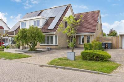 Woning Spaarlân 6 Kimswerd