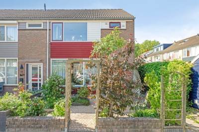 Woning Sterkenburglaan 35 Hellevoetsluis
