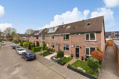 Woning Klaverbladstraat 12 Klaaswaal