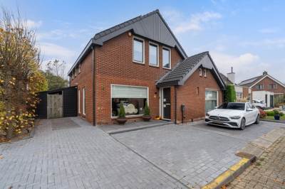 Woning Spreeuwenstein 17 Ouddorp