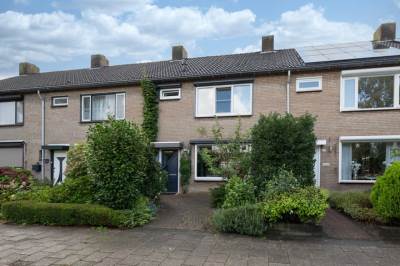 Woning Amarildijk 104 Roosendaal