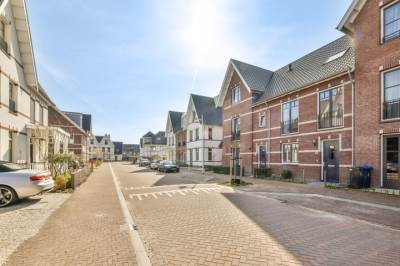 Woning Fort Rhijnauwenstraat 70 Weesp