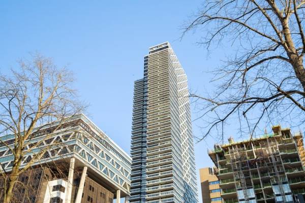 Woning Anna van Buerenplein 96 Den Haag