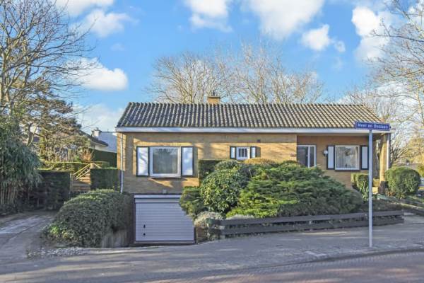 Woning Meer en Boslaan 109 Den Haag