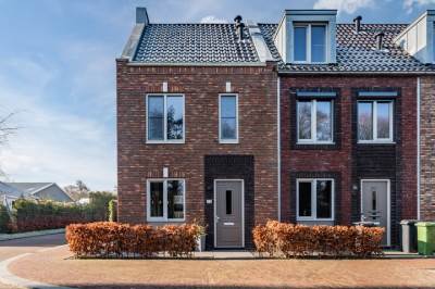 Woning Prinses Catharina-Amalialaan 32 Hoofddorp