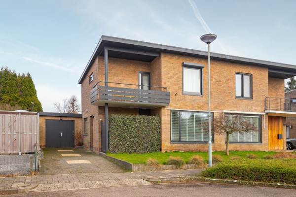 Woning Beukenlaan 107 Bunde
