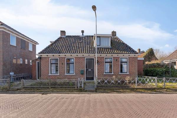 Woning De Buorren 30 Peazens