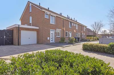 Woning Melkweg 32 Oude-Tonge