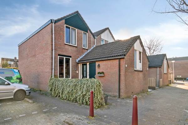 Woning Bladmos 33 Nieuwerkerk aan den IJssel