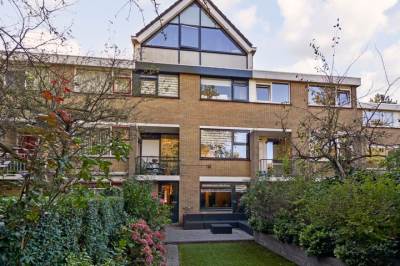 Woning Aart van der Leeuwlaan 233 Delft