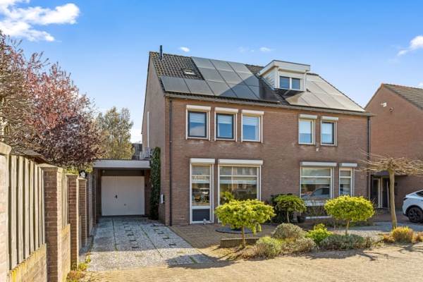 Woning Moerasbos 24 Oudenbosch