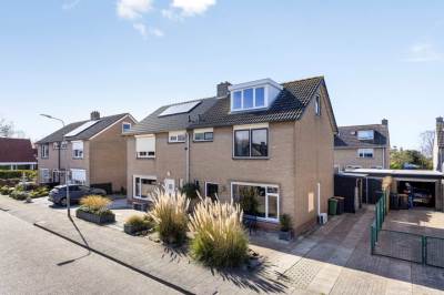 Woning Kamillestraat 14 Scharendijke