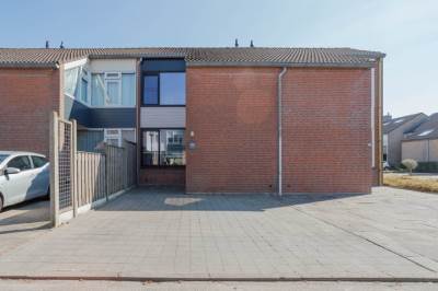 Woning Baksweer 148 Raamsdonksveer