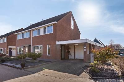 Woning De Skeauwen 45 Ureterp