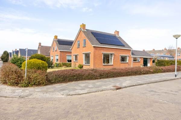 Woning Meidoornweg 21 Uithuizermeeden
