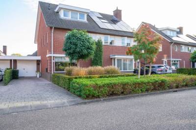 Woning Broenshofweide 12 Helmond