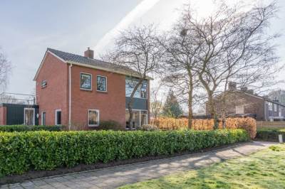 Woning Schweitzerstraat 2 Assen