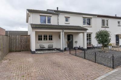 Woning Koningin Wilhelminastraat 83 Hedel