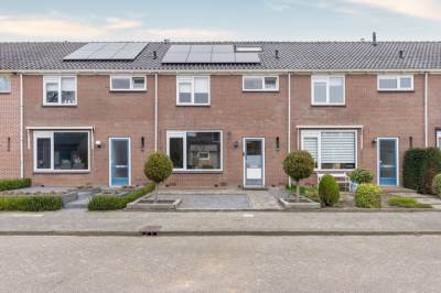 Woning Asterlaan 11 Lutjebroek