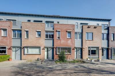 Woning Suze Groenewegstraat 24 Rijen