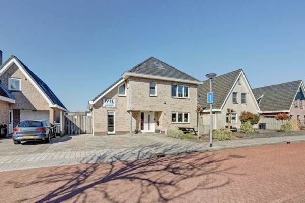 Woning Klaversloot 41 Broek op Langedijk