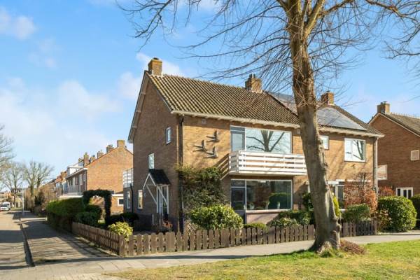 Woning Anna van Saksenstraat 2 Castricum
