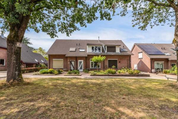 Woning Van Schaffelaarweg 34 Beekbergen