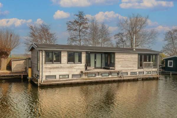 Woning Stationsweg 45WS Nieuwersluis