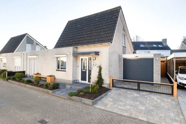 Woning Marga Klompelaan 18 Vlissingen