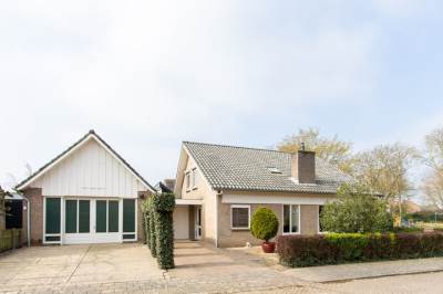 Woning Susterenhof 25 Genderen