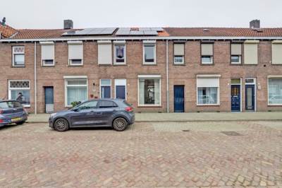 Woning Arent van 's Gravesandestraat 24 Tilburg