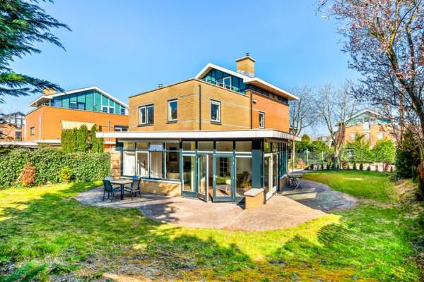 Woning Emmaweg 30 Zandvoort