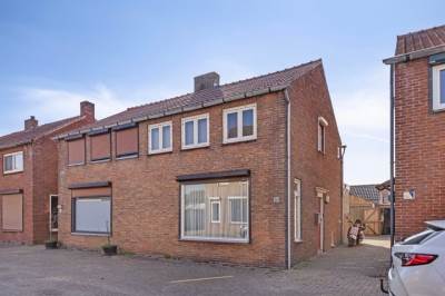 Woning Julianastraat 16 Sas van Gent
