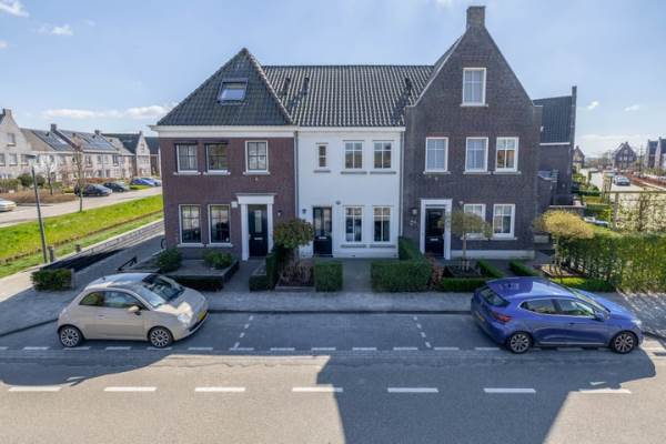 Woning Bloemenweg 19A Dirksland