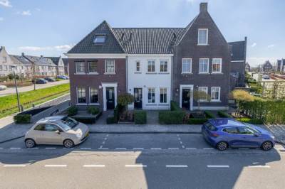 Woning Bloemenweg 19A Dirksland