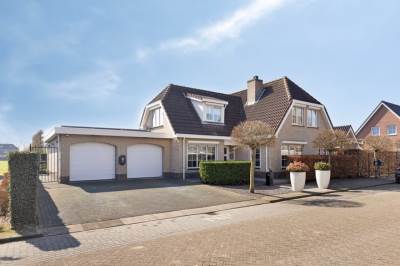 Woning Schoolweg 32A Numansdorp