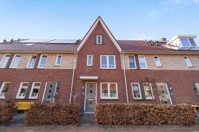 Woning Van der Weddenhof 53 Hendrik-Ido-Ambacht
