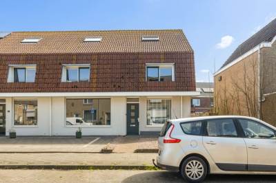 Woning Bloemenlaan 87 Sint-Maartensdijk