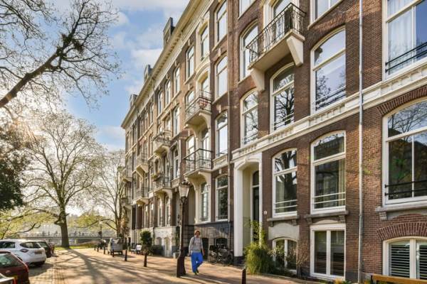 Woning Spinozastraat 72 Amsterdam