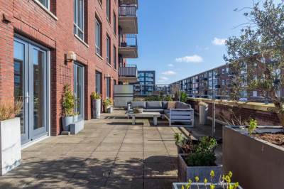 Woning Ambachtsgaarde 282 Den Haag