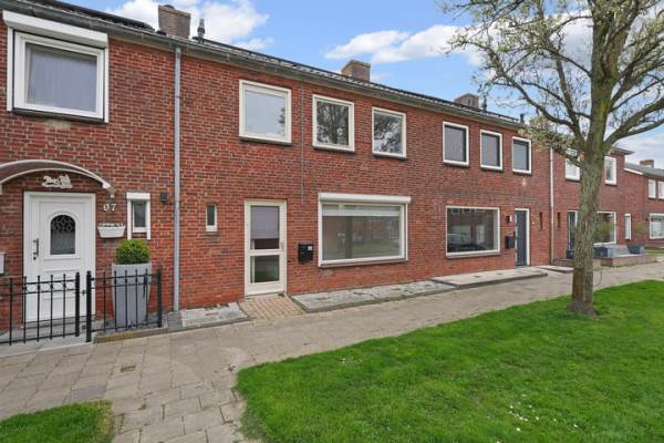 Woning Nagelenburgsingel 99 Oost-Souburg